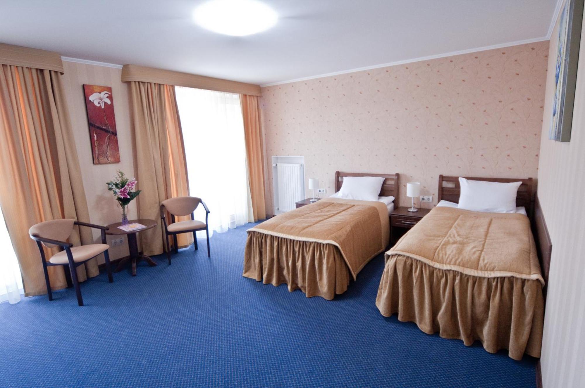 Grand-Marine Hotel & Spa Burlach'ya Balka Buitenkant foto