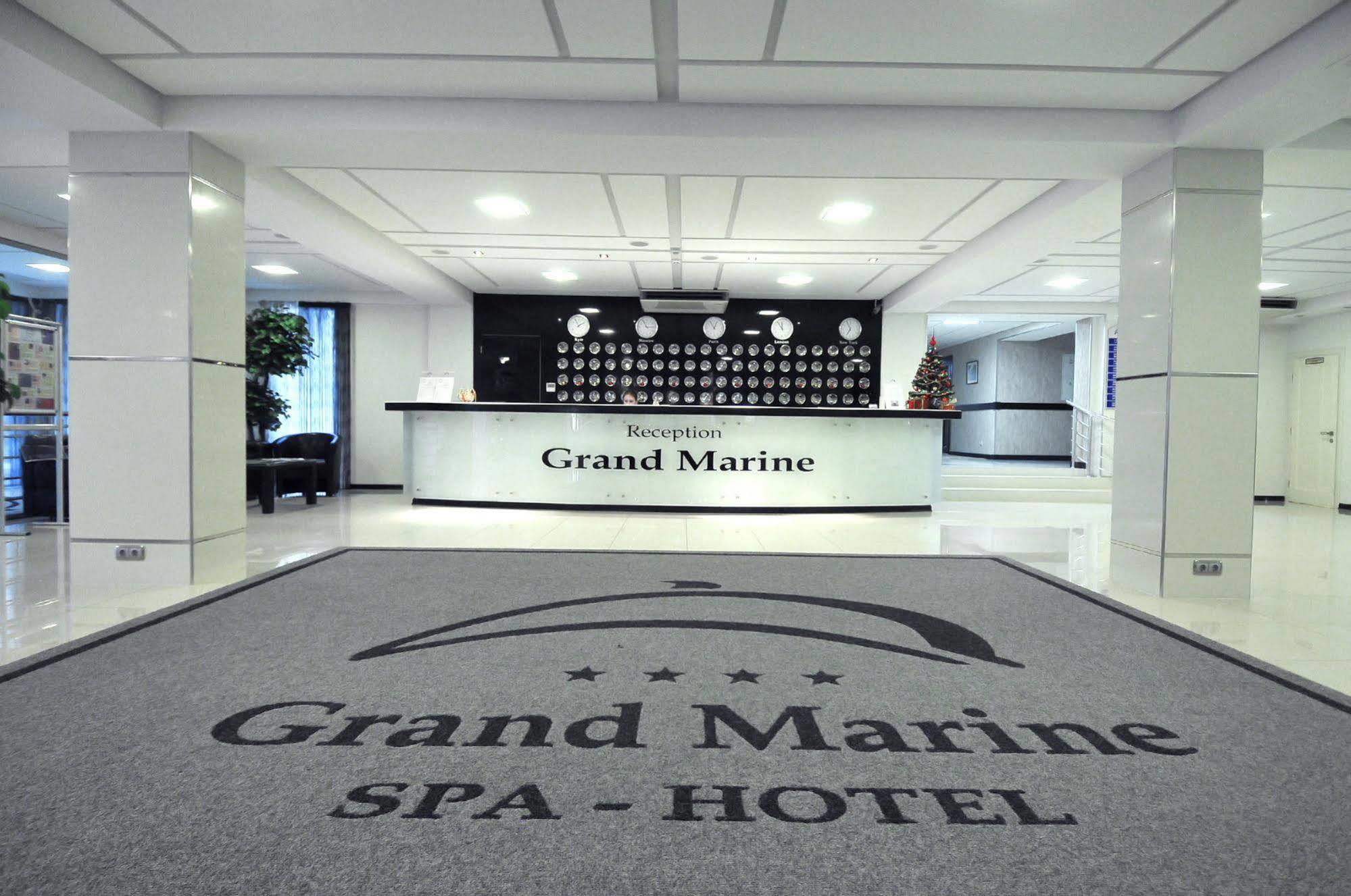 Grand-Marine Hotel & Spa Burlach'ya Balka Buitenkant foto